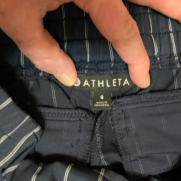 Athleta Midtown Ankle Pants. Blue Pinstripe. Size 6 - Picture 7 of 7